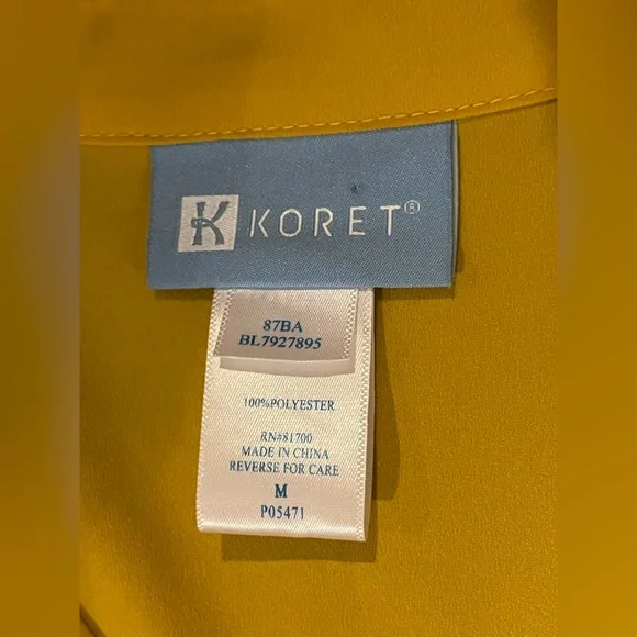 Vintage dressy/ formal/ professional blouse w/ tie neck & cuffs. Subtle yellow L - Picture 8 of 10